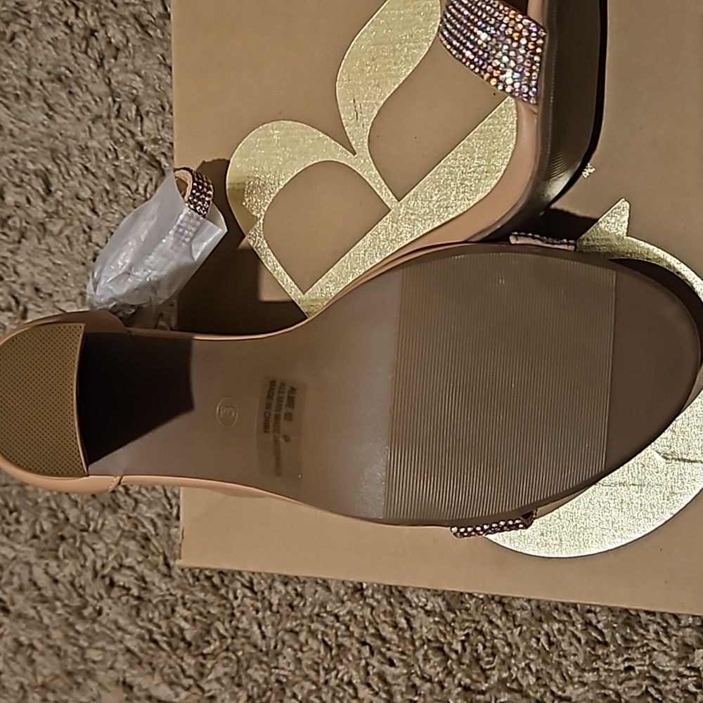 Strap Heels - Picture 4 of 4